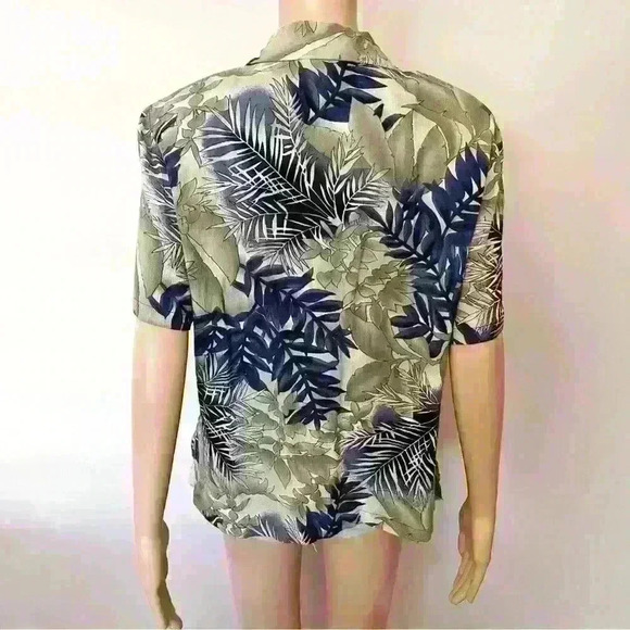 Vintage oversized Pattern Hawaiian floral short sleeves button down blouse/shirt - Picture 4 of 10